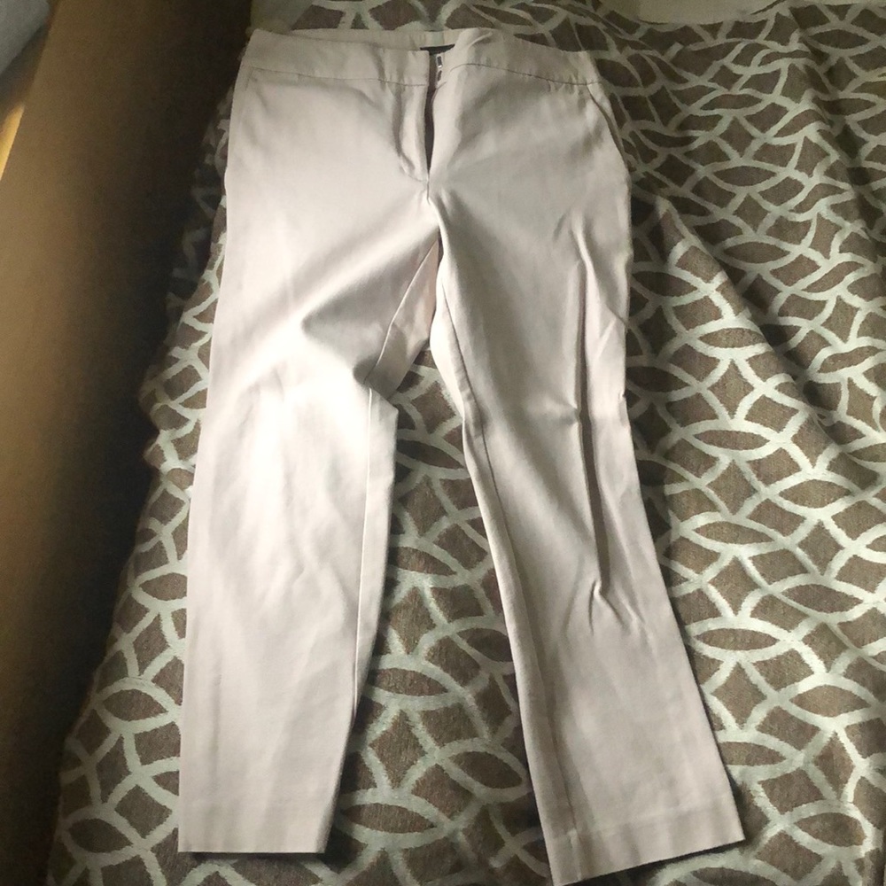 Ann Taylor ankle pants in light pink